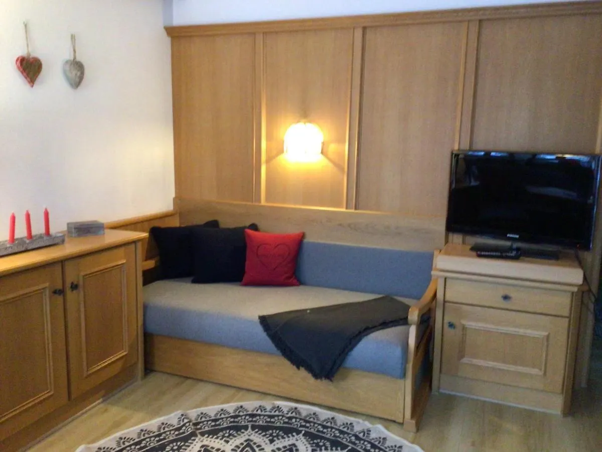 Apartment Edelweiss Herz Wallgau Germany